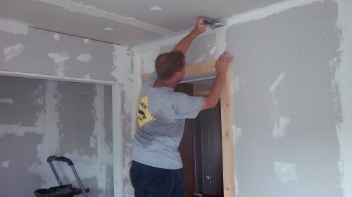 Richard has mastered the ceiling joints.