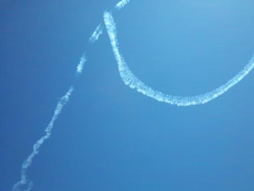 Sky writing over the lake